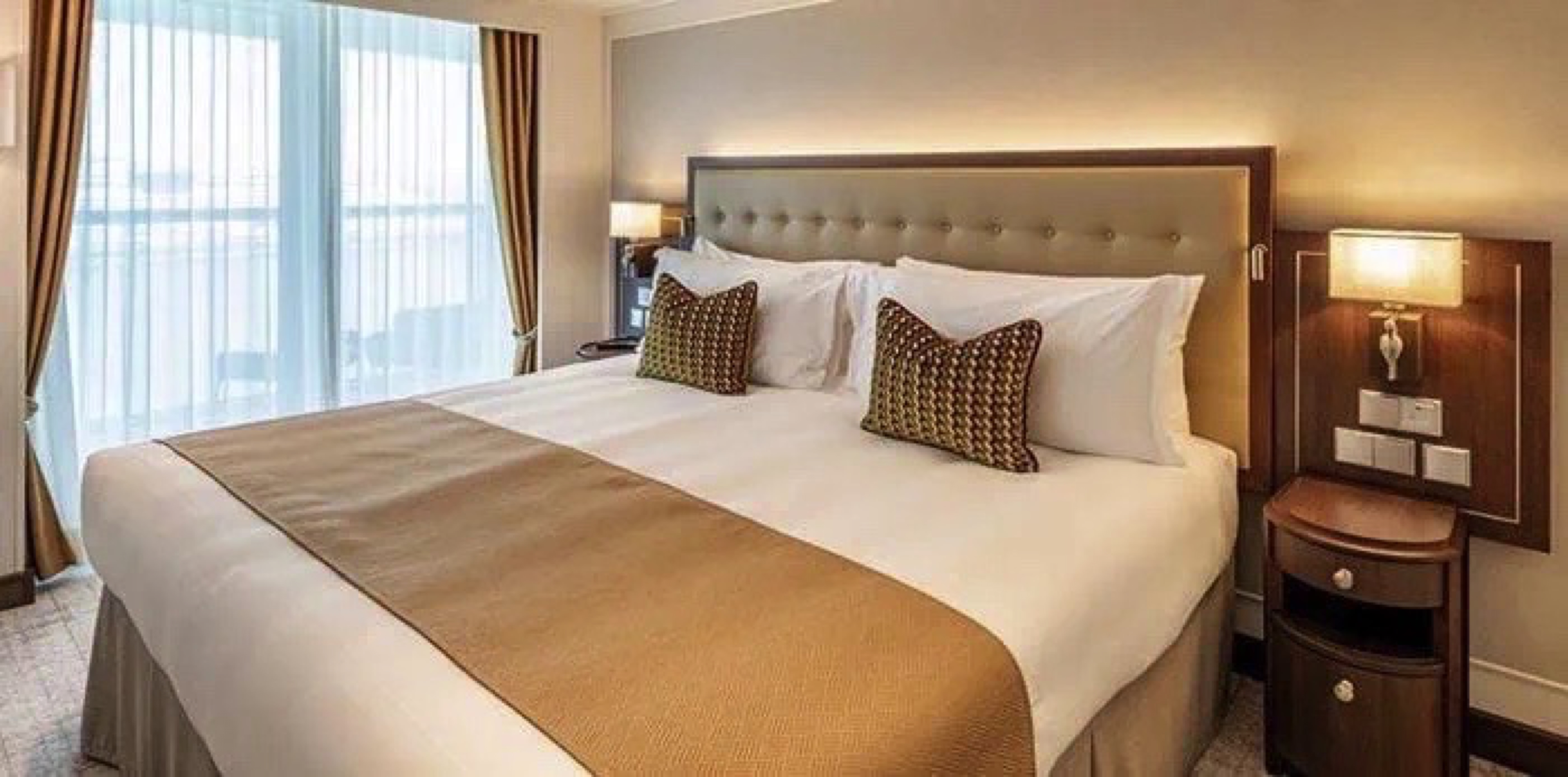 Aft Suite with Balcony